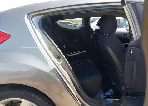 2015 Hyundai Veloster из США, поврежденный, VIN KMHTC6AD4FU240089